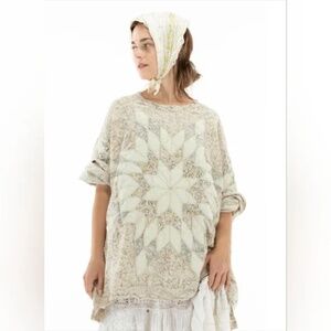 Magnolia Pearl Quilted Francis Top in Cherish